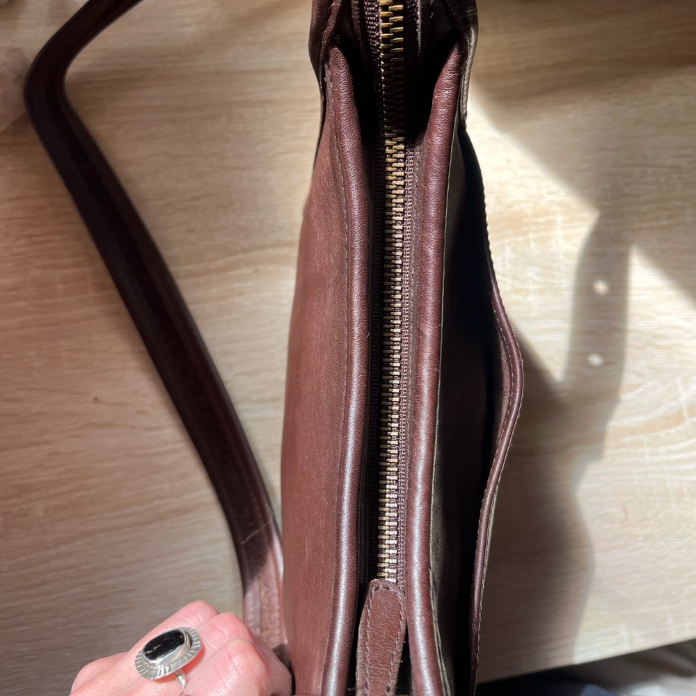Vintage Coach 9997 cross body bag - Picture 6 of 12